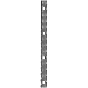 Flachstahl, Vierkantloch, kantengehämmert, Abstand zwischen den Lochmitten 125mm, verschiedene Lochgrößen und Stahlstärken