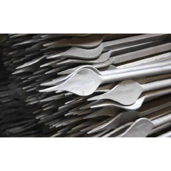 Zaunstab, Rundmaterial, glatt, verschiedene Materialstärken und Höhen